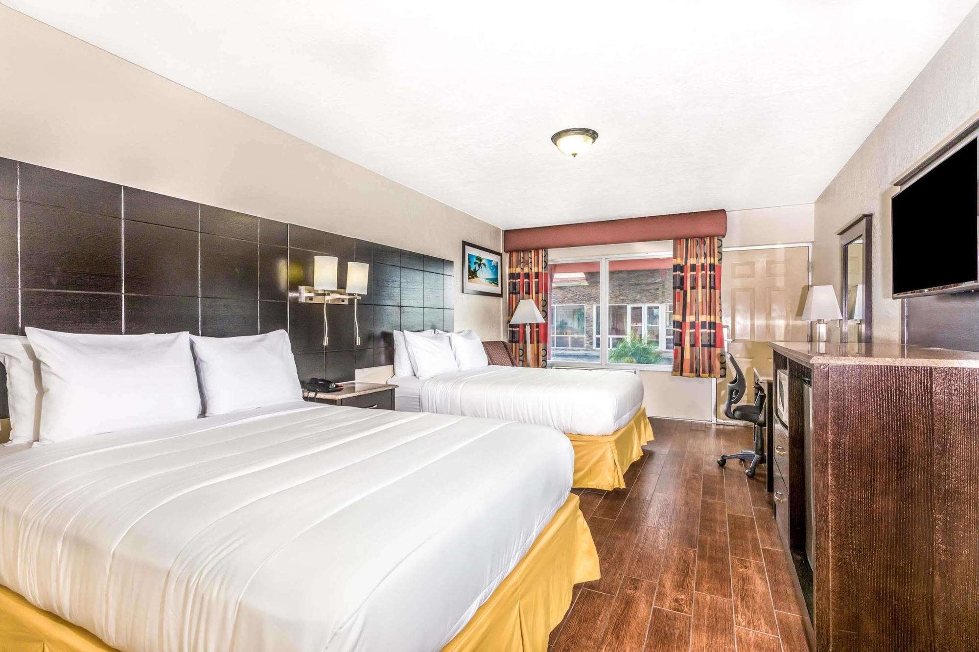 Econo Lodge Inn & Suites Florida City Kültér fotó